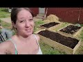 Save Money AND Double Your Garden!! Raised Beds Lasagna Layers