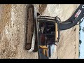 alat berat excavator volvo EC210D vs sany sy215c selop finishing kolam