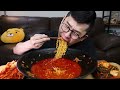 ASMR MUKBANGㅣHOT SPICY INSTANT NOODLES With BEEF & KIMCHIㅣEATING SHOW