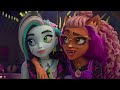 Draculaura Unlocks New Spells! w/ Clawdeen & Frankie | Monster High