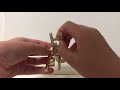 How to Solve The Hanayama Cast Keyhole Puzzle