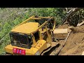 Effective Technique for Forming Palm Terraces on Mountain Slopes with the D6R XL Bulldozer