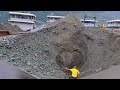 Barge unloading. | Satisfying VIdeo