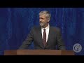 Why Does God Use Weak Men To Fight His Battles? -- Paul Washer