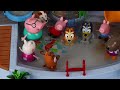 PEPPA PIG e BLUEY Vão à PISCINA | Aprendizagem Com Brinquedos
