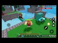 um vídeo de meia-hora de minha pessoa jogando 2 jogos no roblox pq sim