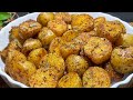 The Best Pan Fried Potato Recipe | Crispy roast potato | Kurkure aloo | By Easy Khaney |