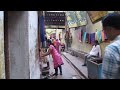 20 seconds of an alley in Varanasi