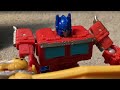Optimus Prime vs Scourge! Final battle stop motion!