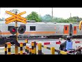 RAILWAY CROSSING || FAJAR UTAMA YOGYAKARTA TRAIN || PERLINTASAN KERETA API