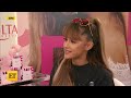 Ariana Grande REACTS to Kate Hudson's Unexpected Cover of 7 Rings