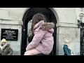 Shocking Moment Royal Guard Horse DRAGS WOMAN OFF FEET! | Horse Guards, Royal guard, King’s Guard