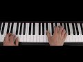 Learn how to play a very easy boogie woogie on piano keyboard