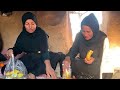 Most Traditional Lifestyles in Arab Village 🌴🏜️هله عيد أب سعيد 😍 | أم الرضا جلبت الهدايا🎁🤩