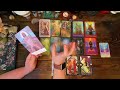 WHAT ENERGY ARE YOU BRINGING INTO 2024 | PICK A CARD READING | 2024 FORECAST