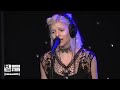 Aurora Covers David Bowie’s “Life on Mars?” on the Stern Show (2016)