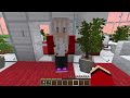 Why Mikey SNAKE Attack JJ Family GLASS Bunker in Minecraft ! - Maizen