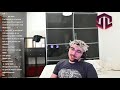 Ce streamer oublie d'éteindre sa caméra en live