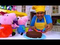 Hora do lanche! Peppa Pig e George Pig fazem a torta holandesa! Vídeo infantil.Brinquedos de pelúcia