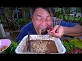 ก๋วยเตี๋ยวหมู/เนื้อตุ๋นน้ำตกพริกเผาจิ้มกะปิ30เม็ดกับบรรยากาศฝนตก-02-09-2024-