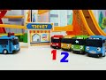Vídeo para aprender cores e veículos para bebês e crianças — Playsets Tayo e Amusement Park Toys!