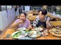 EP.679Rice with pieces of fried fish,topped with chili fish sauce and a variety of local vegetables.