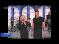 Ricky Martin infiamma l' Ariston di Sanremo con *She Bangs* Raffaella Carrà Megan Gale 2001 Festival