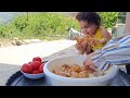 Harvesting garlic from the village garden/ village daily work and making grilled chicken for lunch