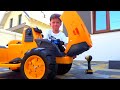 Car Toy Excavator Play. Tractor stuck in the sand came to the rescue Truck and Excavator 