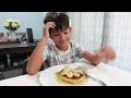 Consintiendo a mi hiijo con Hot Cakes estilo IHOP | Pancakes estilo IHOP🥞