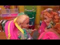 School supplies ! Elsa & Anna toddlers go shopping