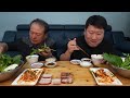 Charcoal Smoked Pork Belly & Fresh Kimchi - Mukbang eating show