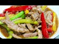 Black pepper beef with bell pepper