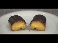 Vanilla Chocolate Eclair