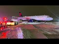 Delta Airlines Airbus A320 Slides Off Taxiway