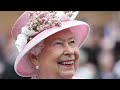 Why Queen Elizabeth's Had The Same Handbag For 60 YEARS & What Secret is Hidden Inside the Bag?