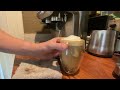 Uncut footage of plain latte