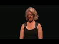 Why domestic violence victims don't leave | Leslie Morgan Steiner | TED