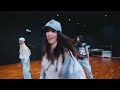 NewJeans (뉴진스) 'How Sweet' Dance Practice