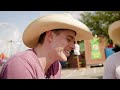 Brits go to Texas and try Deep-Fried Oreos!