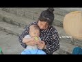 Single mother And the care of a kind police mother. /lytieuhuyen99