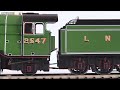 Hornby Upgraded Their LNER A1!! | Unboxing & Review