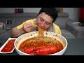 Celebrating 300,000 subscribers Korea's first ramen company Samyang Ramen 10 spicy flavors challenge