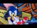 Sonic & Amy Watch something