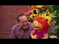 Sesame Street: Meet Julia (Full Clip | 10 Min)