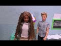 School detention ! Elsa & Anna toddlers - Barbie is the teacher