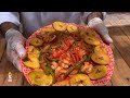 Como hacer Camarones Enchilado | How to make Shrimp Creole | Tostones | Pirulo Trabaja