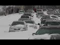 Chicago Blizzard Traps Cars on Lake Shore Drive