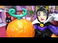 Makeup at Witch's Beauty Room Party Scary Cute Halloween Makeup Princess Toy Barbie Hair Salon