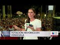 Miles de personas en Miami, pendientes de los resultados de las elecciones en Venezuela